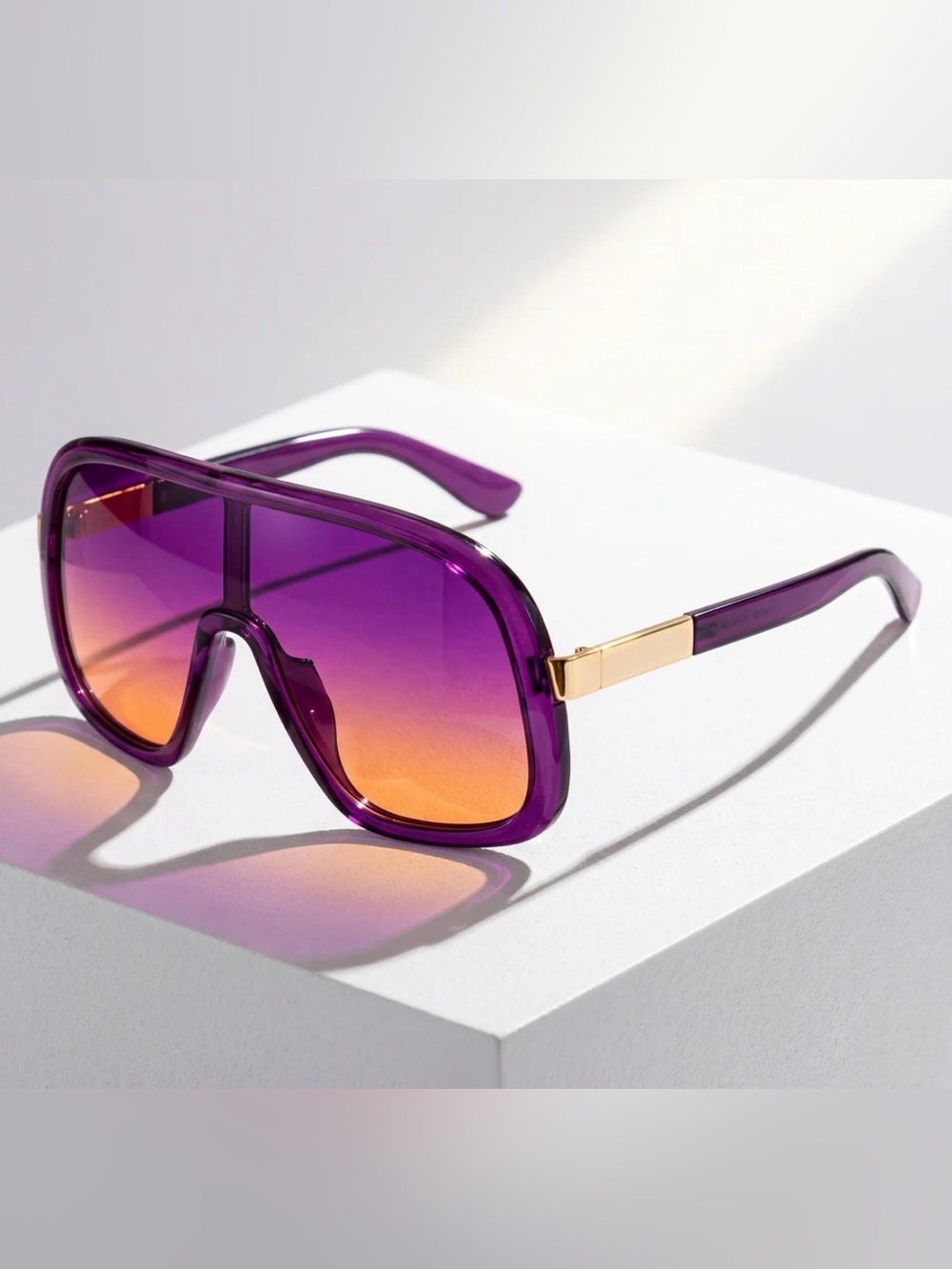 Bold Purple Aviator Sunglasses with Purple-Orange Gradient Lenses